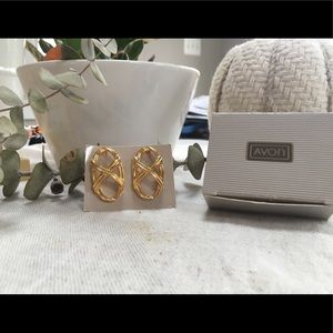 2 for $10 Bundle - Avon bamboo trellis earrings